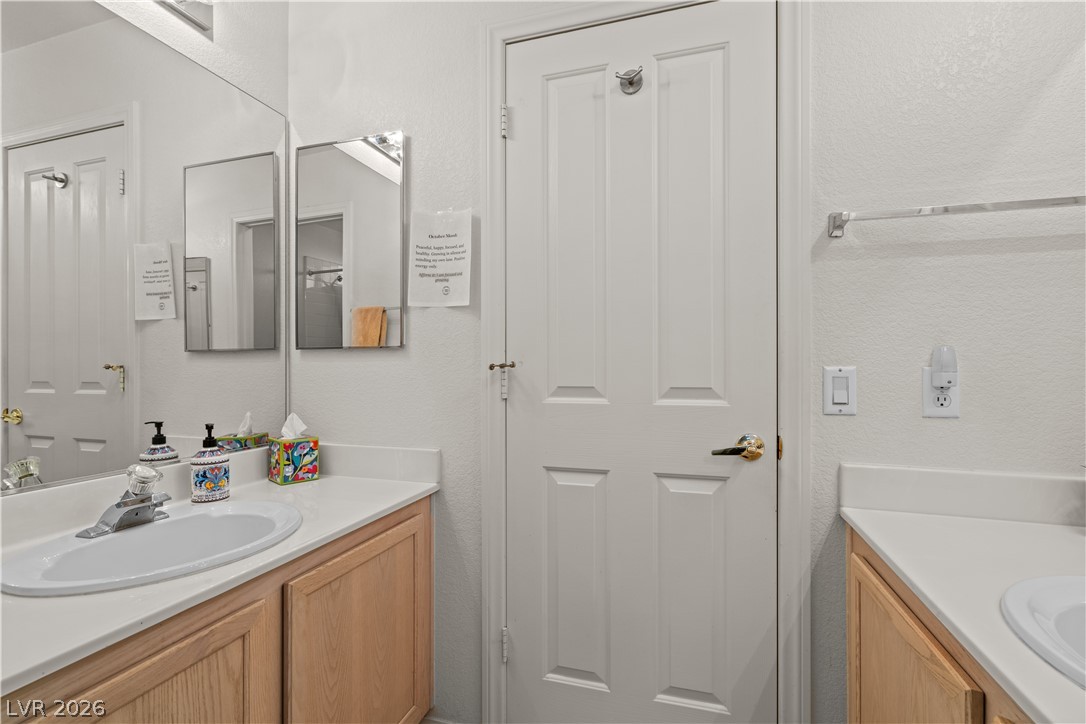 6647 Isolated Avenue Las Vegas NV 89110