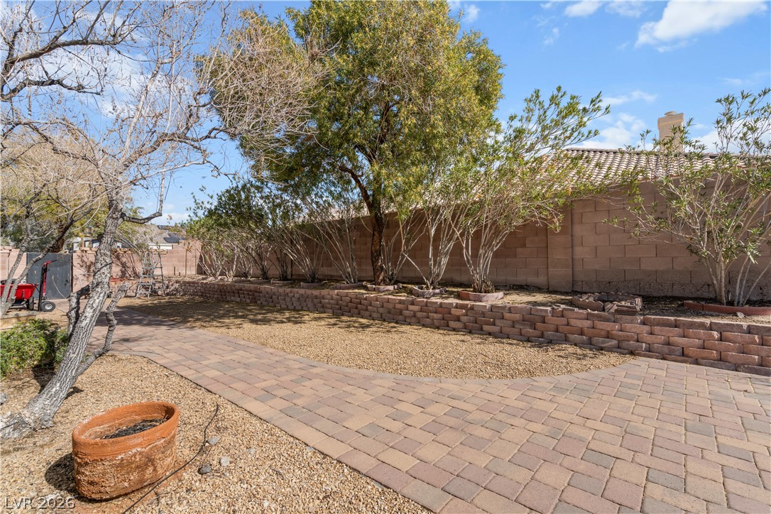 6647 Isolated Avenue Las Vegas NV 89110