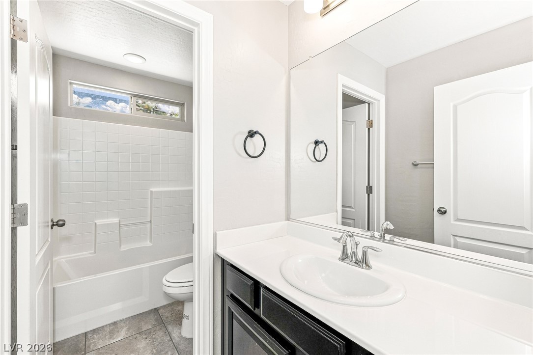 6374 Point Isabel Way Las Vegas NV 89122