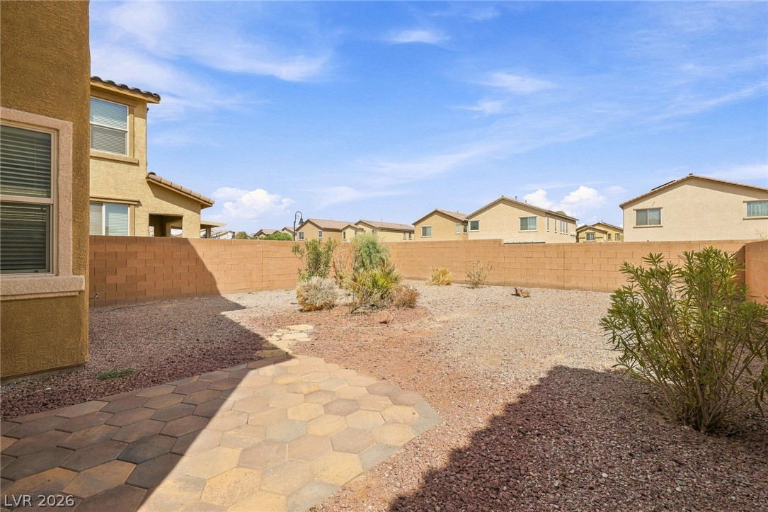 6374 Point Isabel Way Las Vegas NV 89122