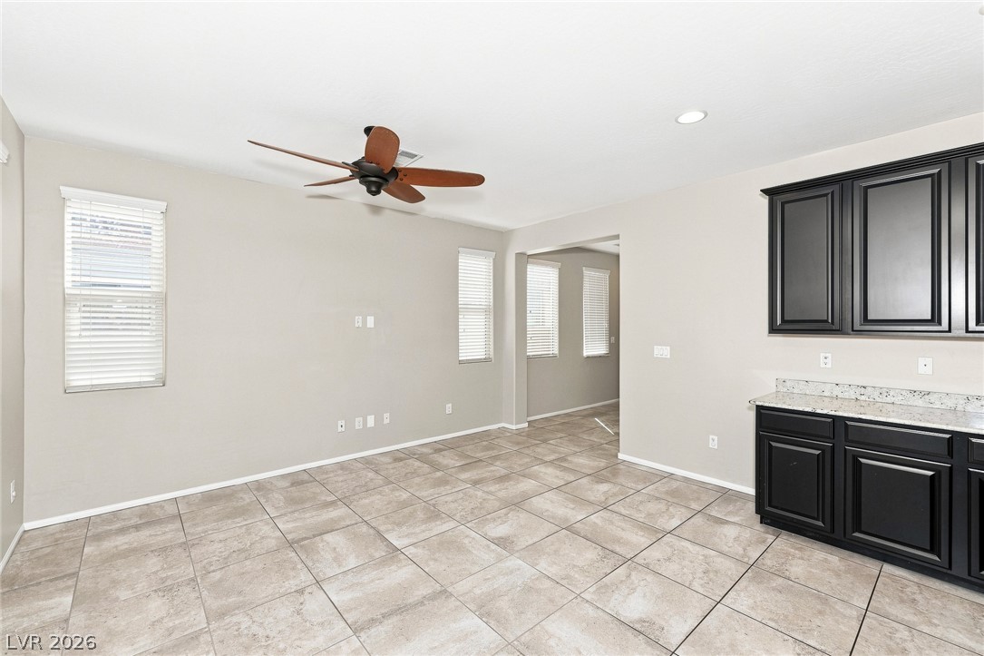 6374 Point Isabel Way Las Vegas NV 89122