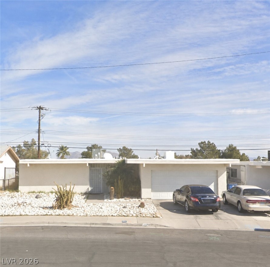 313 Falcon Lane Las Vegas NV 89107