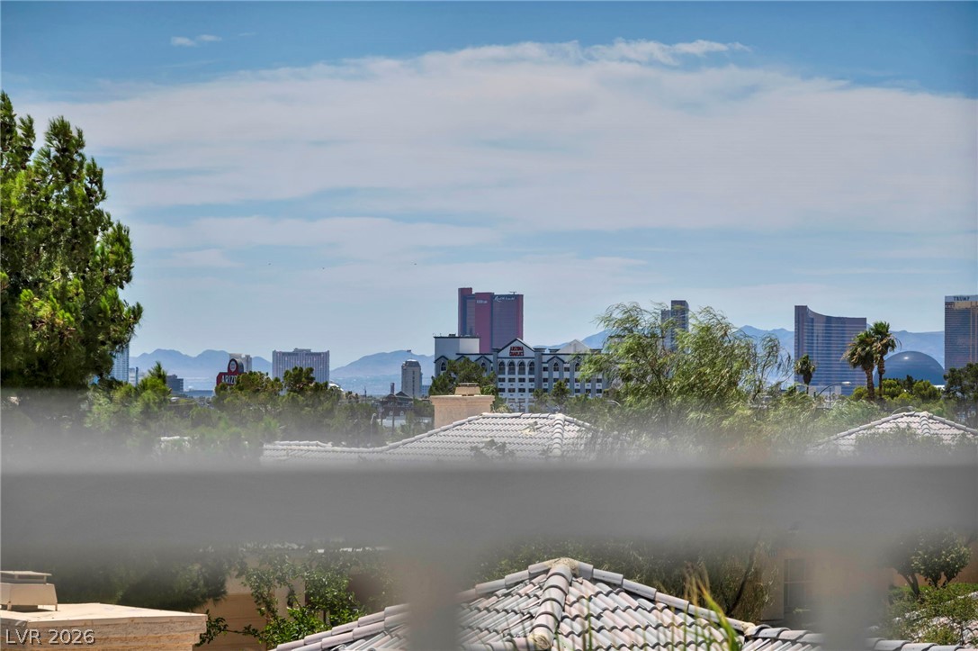 313 Falcon Lane Las Vegas NV 89107
