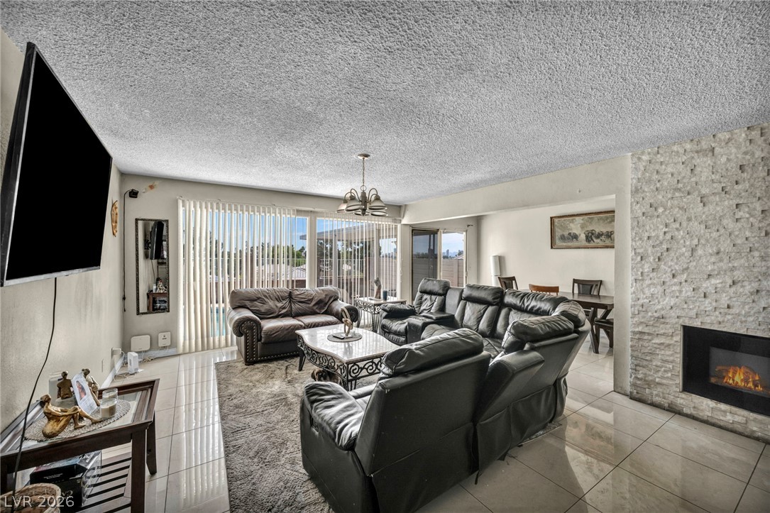 313 Falcon Lane Las Vegas NV 89107