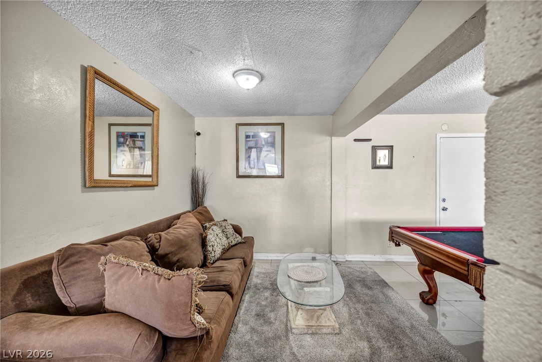 313 Falcon Lane Las Vegas NV 89107