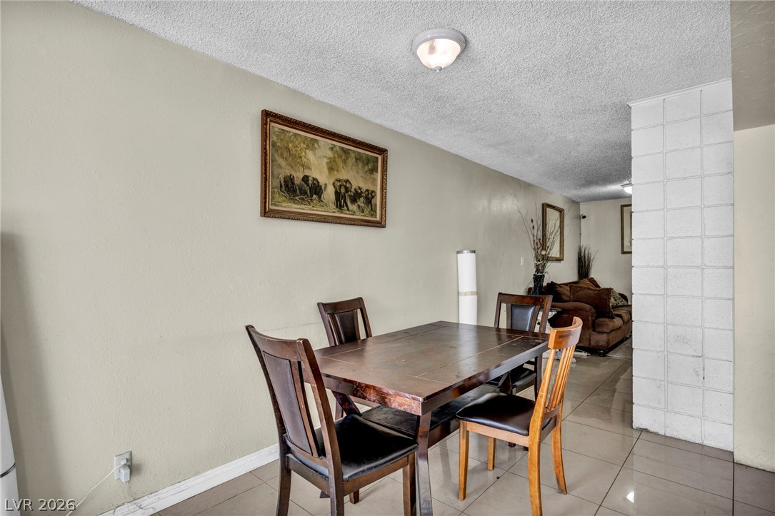 313 Falcon Lane Las Vegas NV 89107