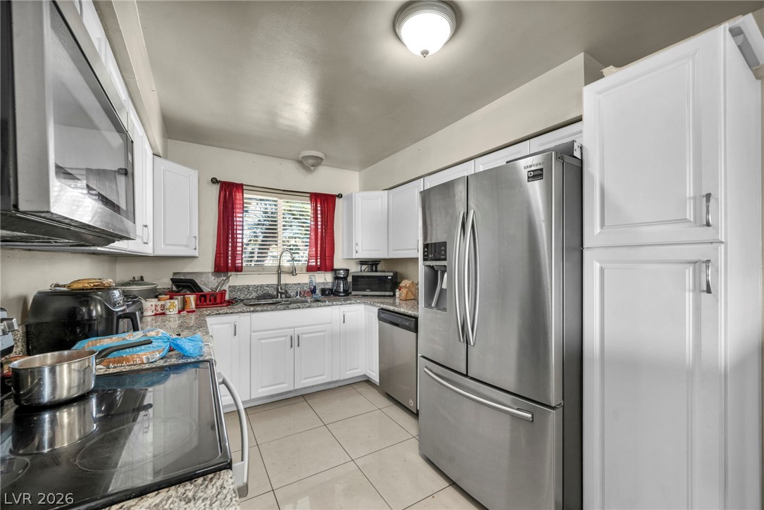 313 Falcon Lane Las Vegas NV 89107