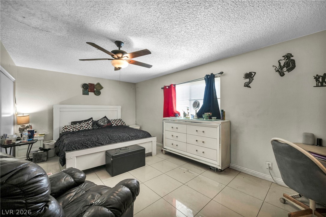 313 Falcon Lane Las Vegas NV 89107