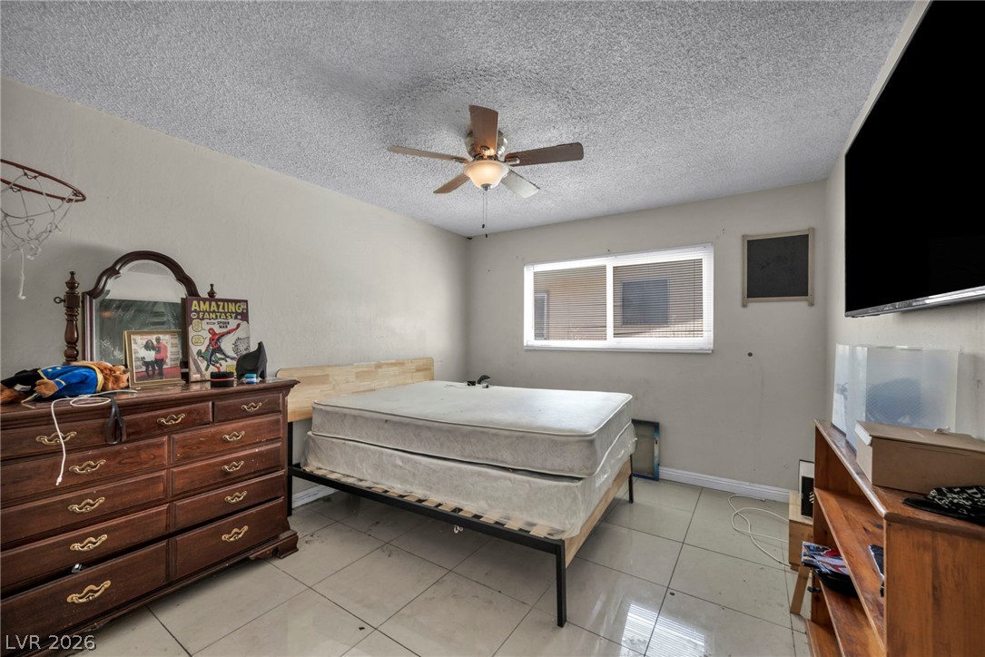313 Falcon Lane Las Vegas NV 89107
