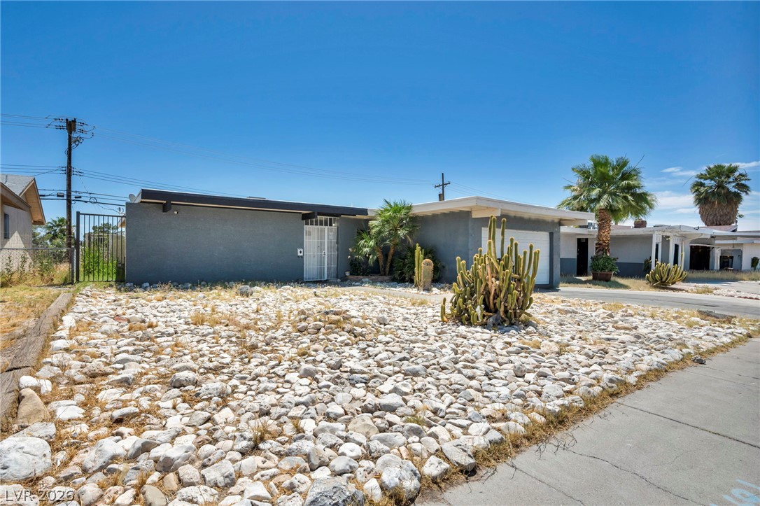 313 Falcon Lane Las Vegas NV 89107