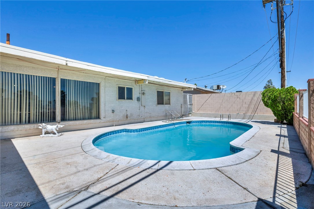 313 Falcon Lane Las Vegas NV 89107