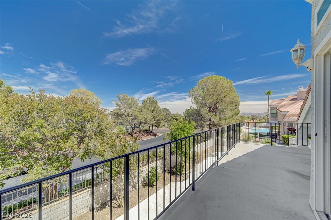 8708 Captains Place Las Vegas NV 89117