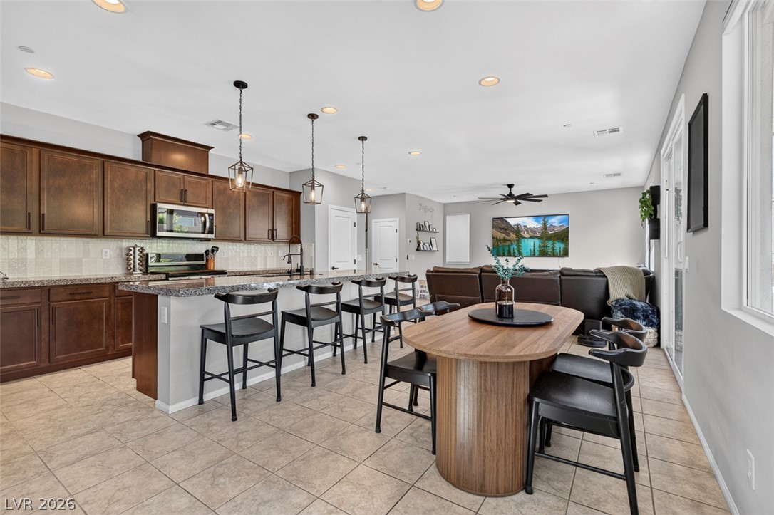 10383 Andele Avenue Las Vegas NV 89166