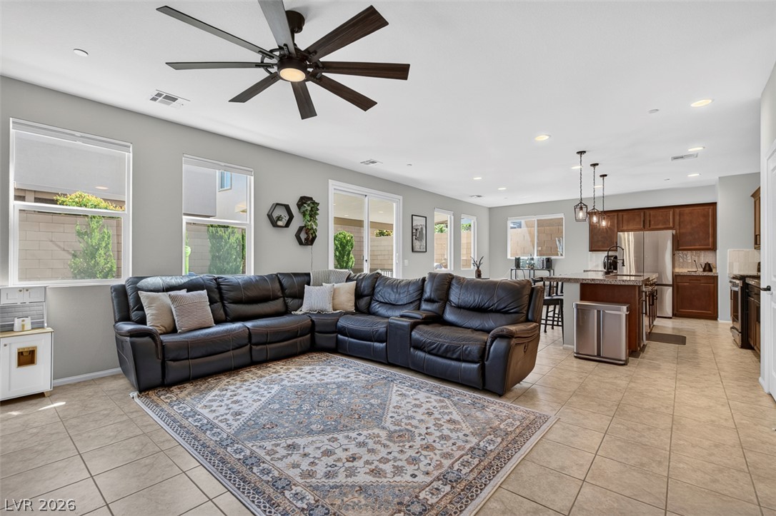 10383 Andele Avenue Las Vegas NV 89166