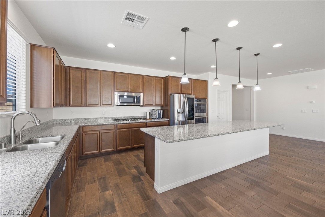 6721 Sycamore Pines Street Las Vegas NV 89149