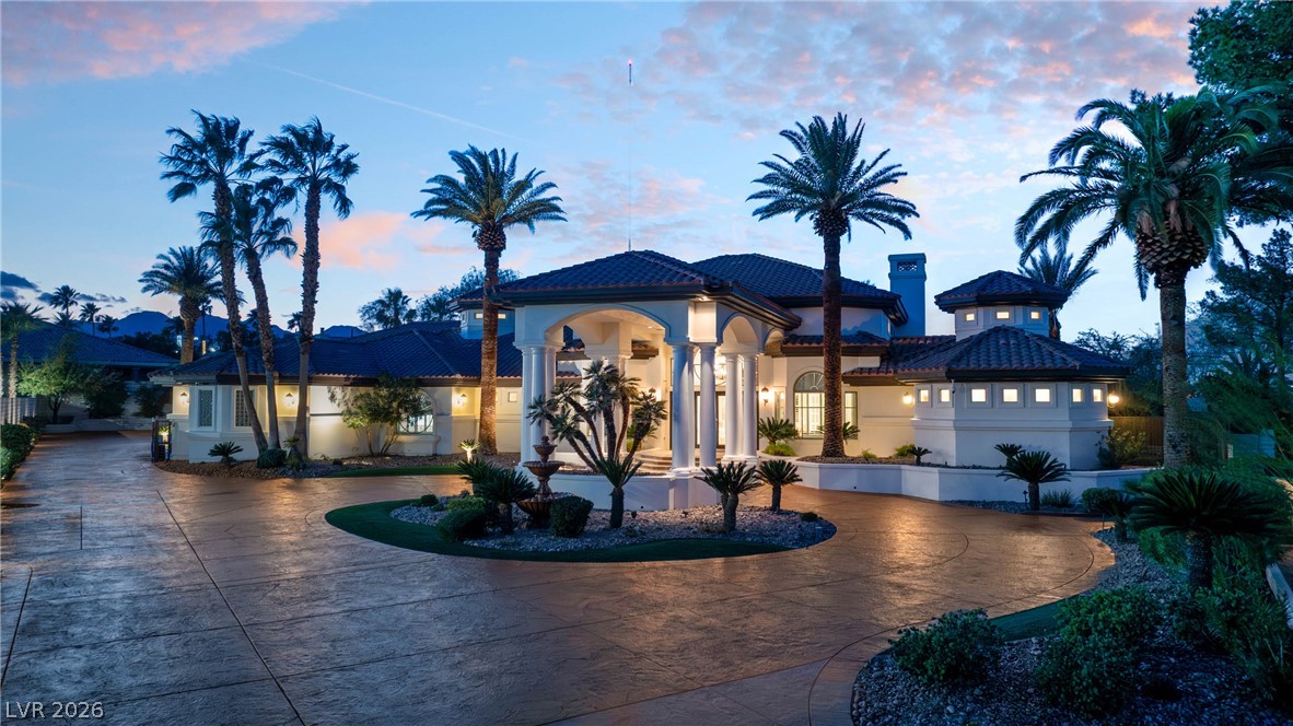 7440 Oak Grove Avenue Las Vegas NV 89117