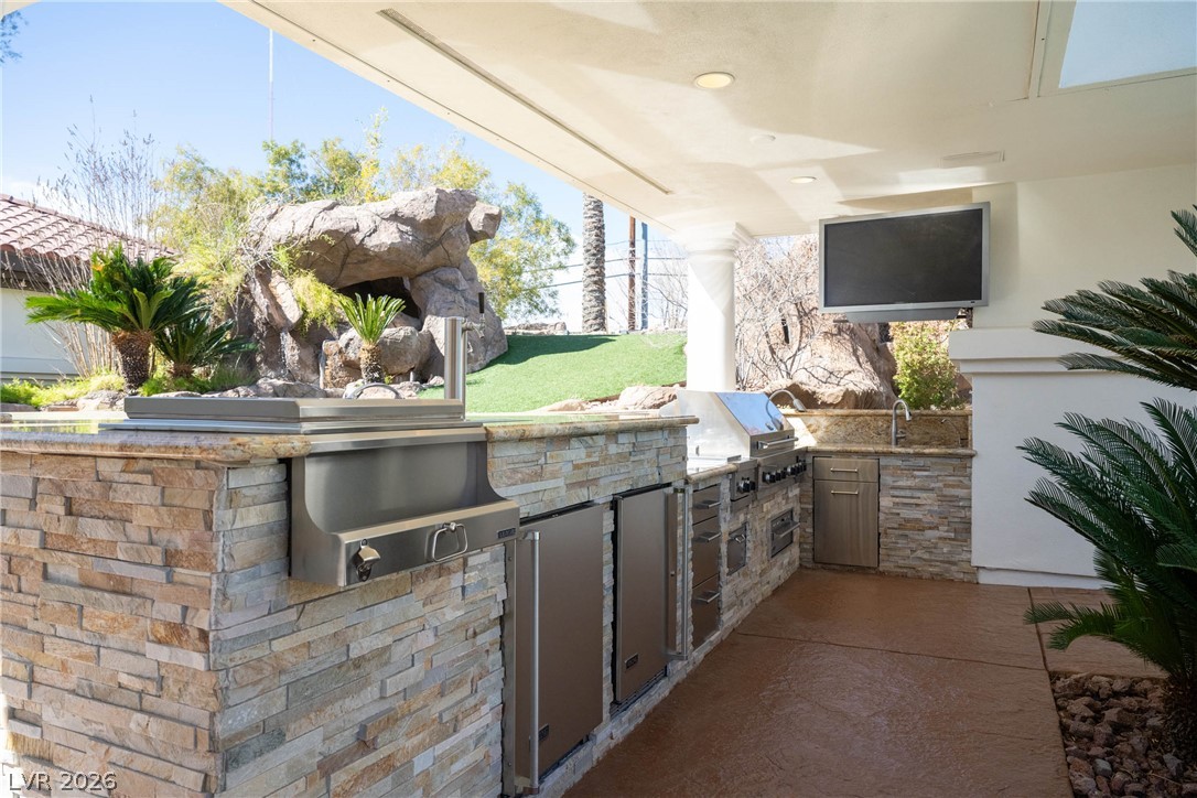 7440 Oak Grove Avenue Las Vegas NV 89117