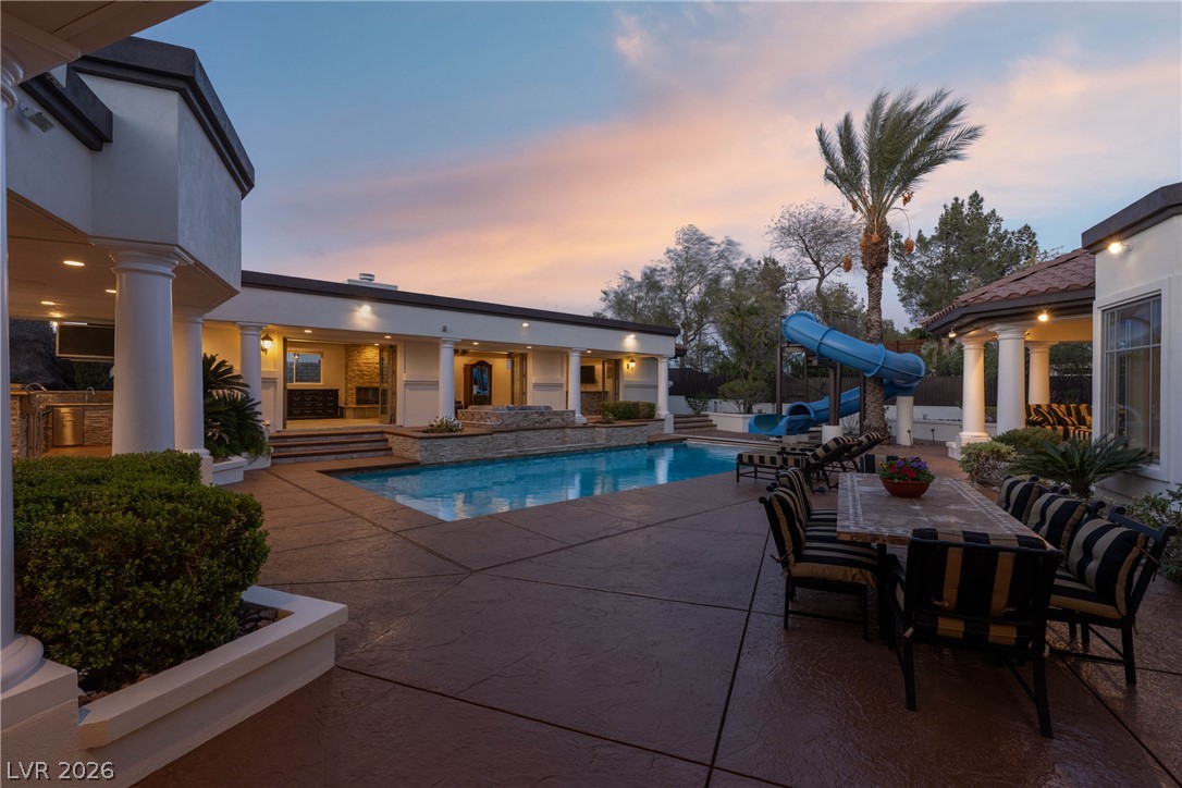 7440 Oak Grove Avenue Las Vegas NV 89117