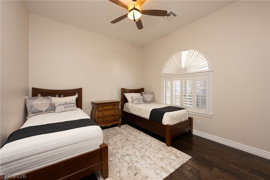 7440 Oak Grove Avenue Las Vegas NV 89117