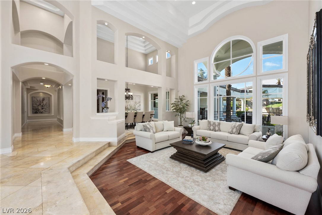 7440 Oak Grove Avenue Las Vegas NV 89117