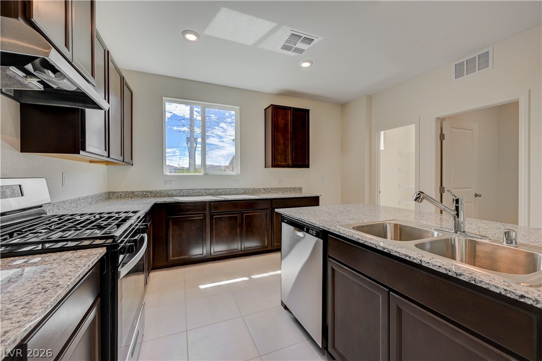 4756 Parkarbor Avenue Las Vegas NV 89141