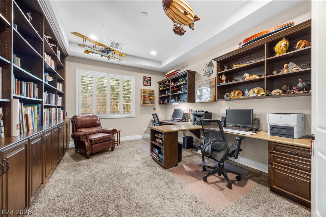 9843 Cathedral Pines Avenue Las Vegas NV 89149