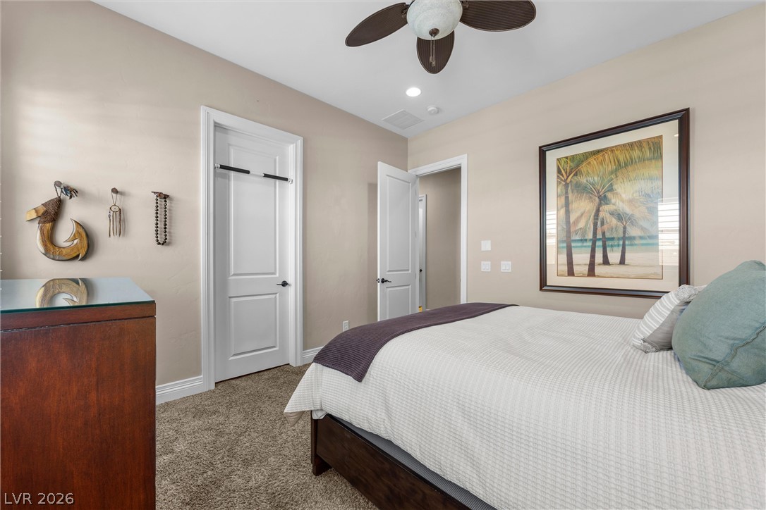 9843 Cathedral Pines Avenue Las Vegas NV 89149