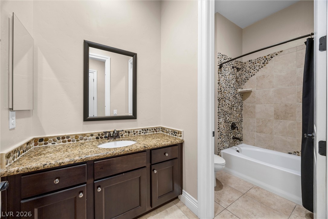 9843 Cathedral Pines Avenue Las Vegas NV 89149