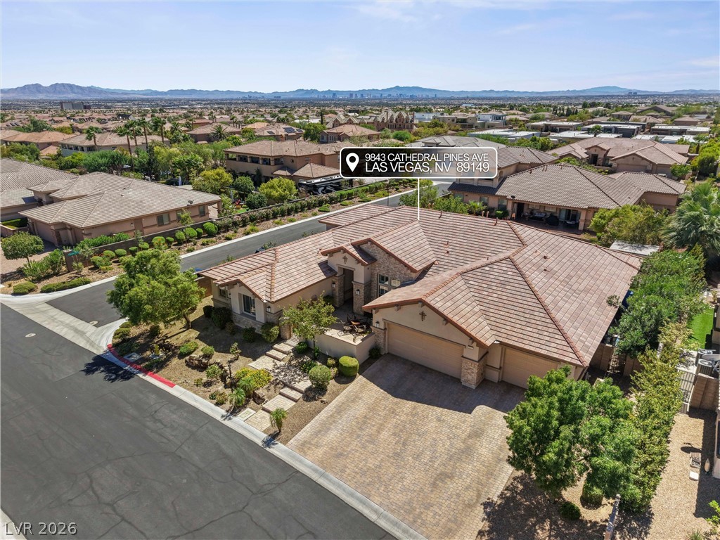 9843 Cathedral Pines Avenue Las Vegas NV 89149