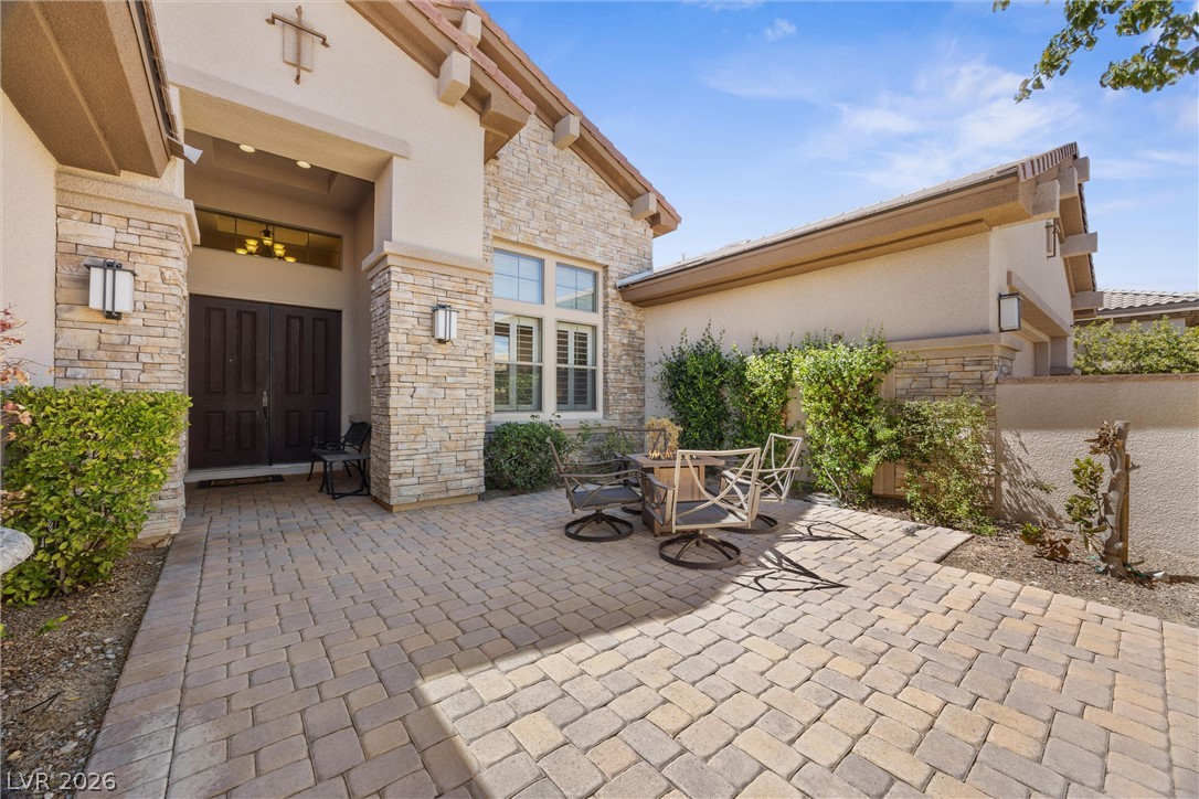 9843 Cathedral Pines Avenue Las Vegas NV 89149