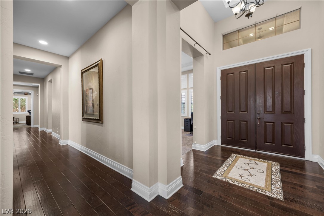 9843 Cathedral Pines Avenue Las Vegas NV 89149