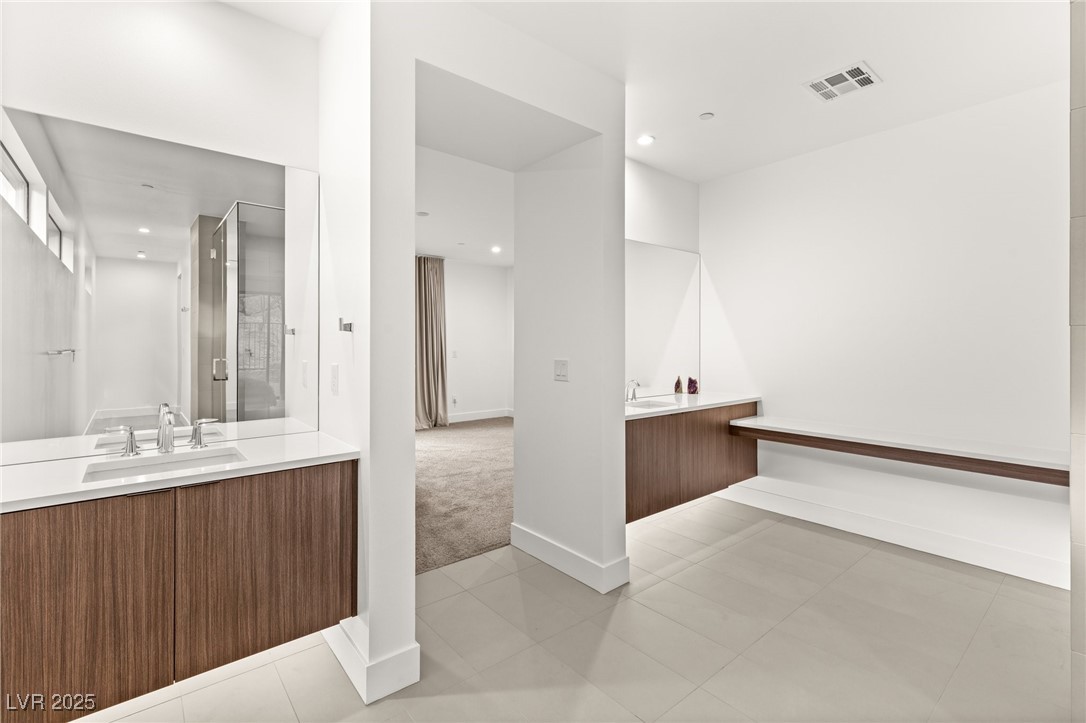 21 Highland Cove Lane Henderson NV 89011