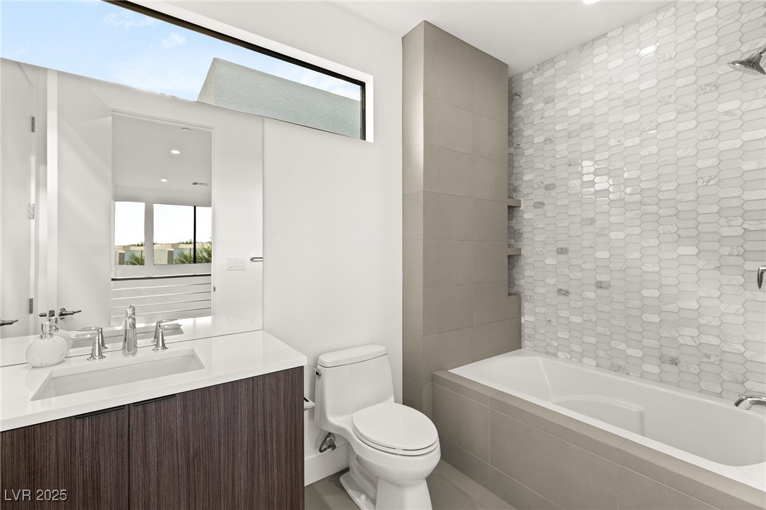 21 Highland Cove Lane Henderson NV 89011