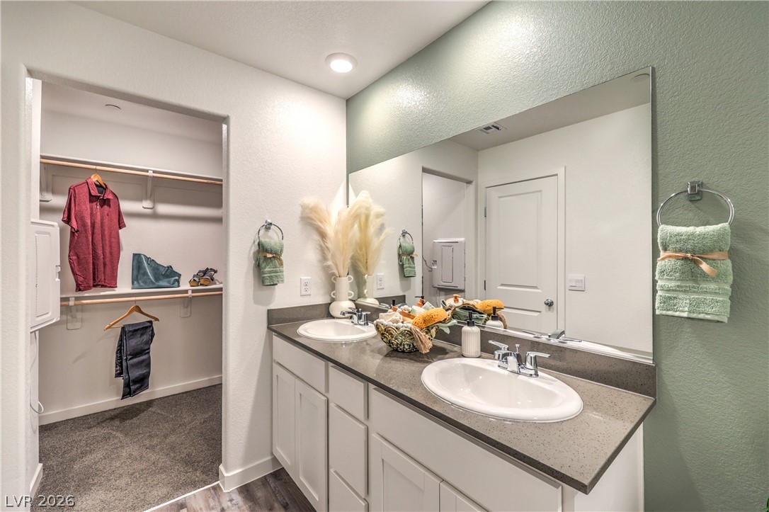 925 Rosy Starling Street Henderson NV 89011