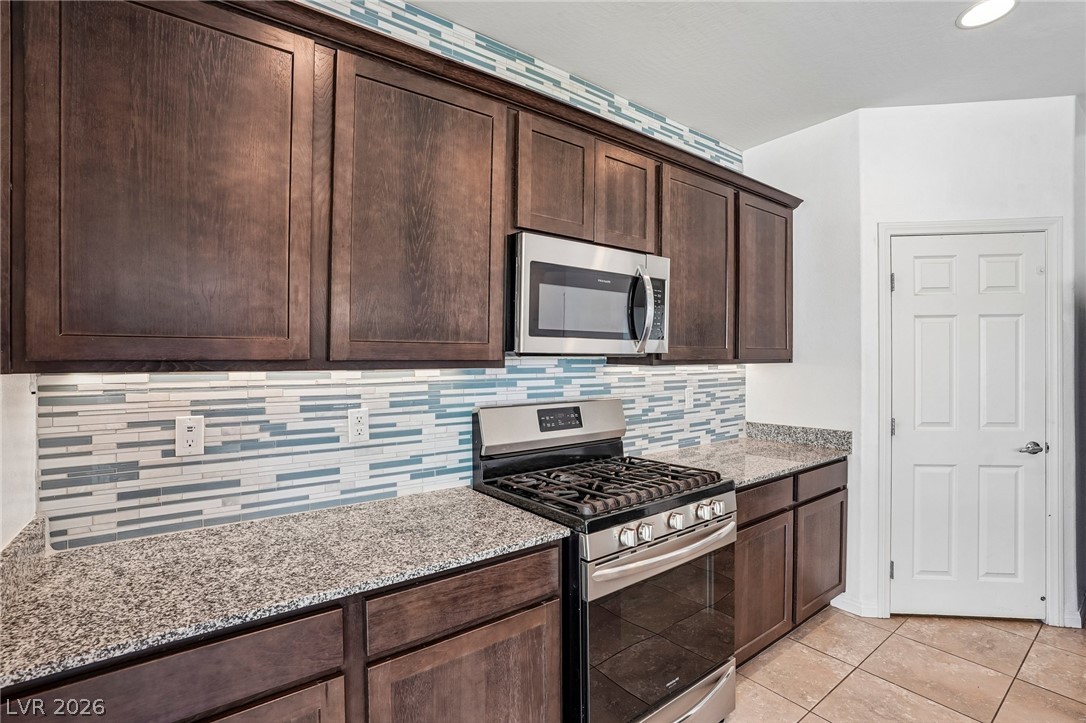 5852 Beluga Bay Street North Las Vegas NV 89081