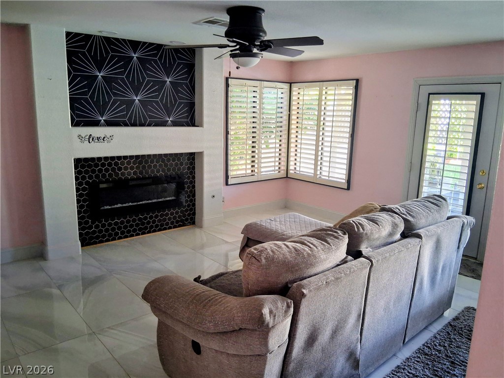 2320 Angelfire Street Las Vegas NV 89128