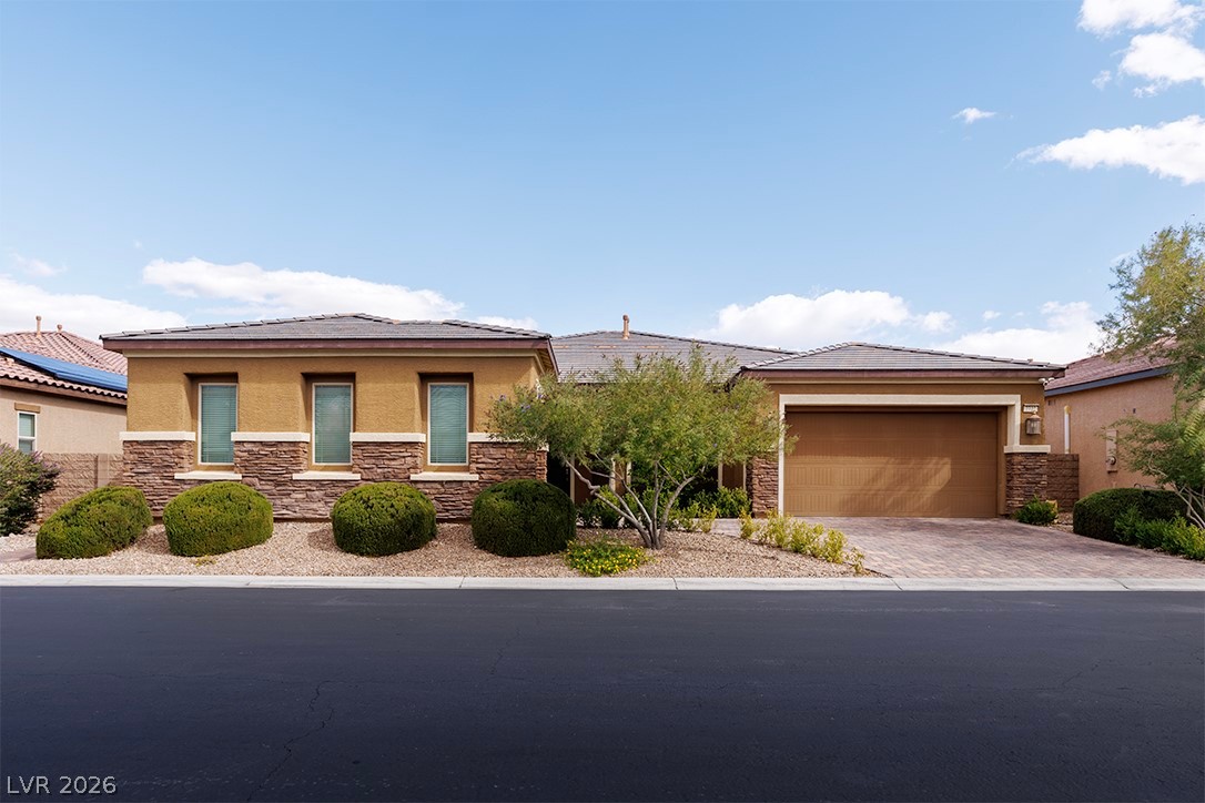 7722 Rainbow Rising Street Las Vegas NV 89113