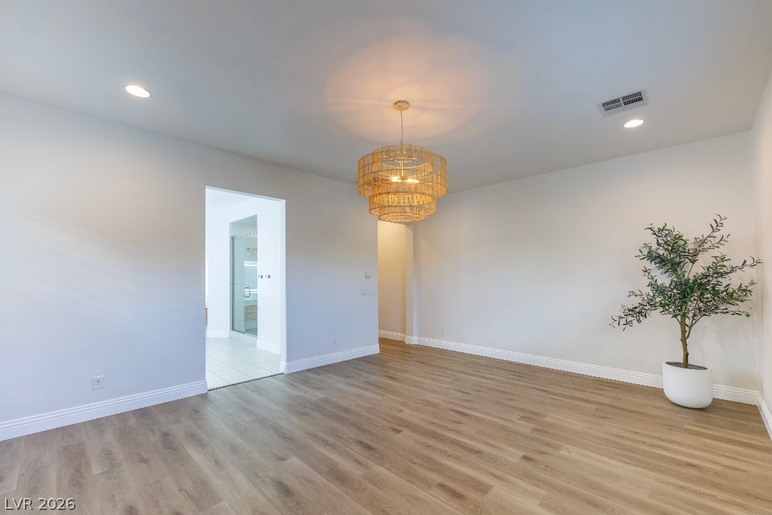 7722 Rainbow Rising Street Las Vegas NV 89113