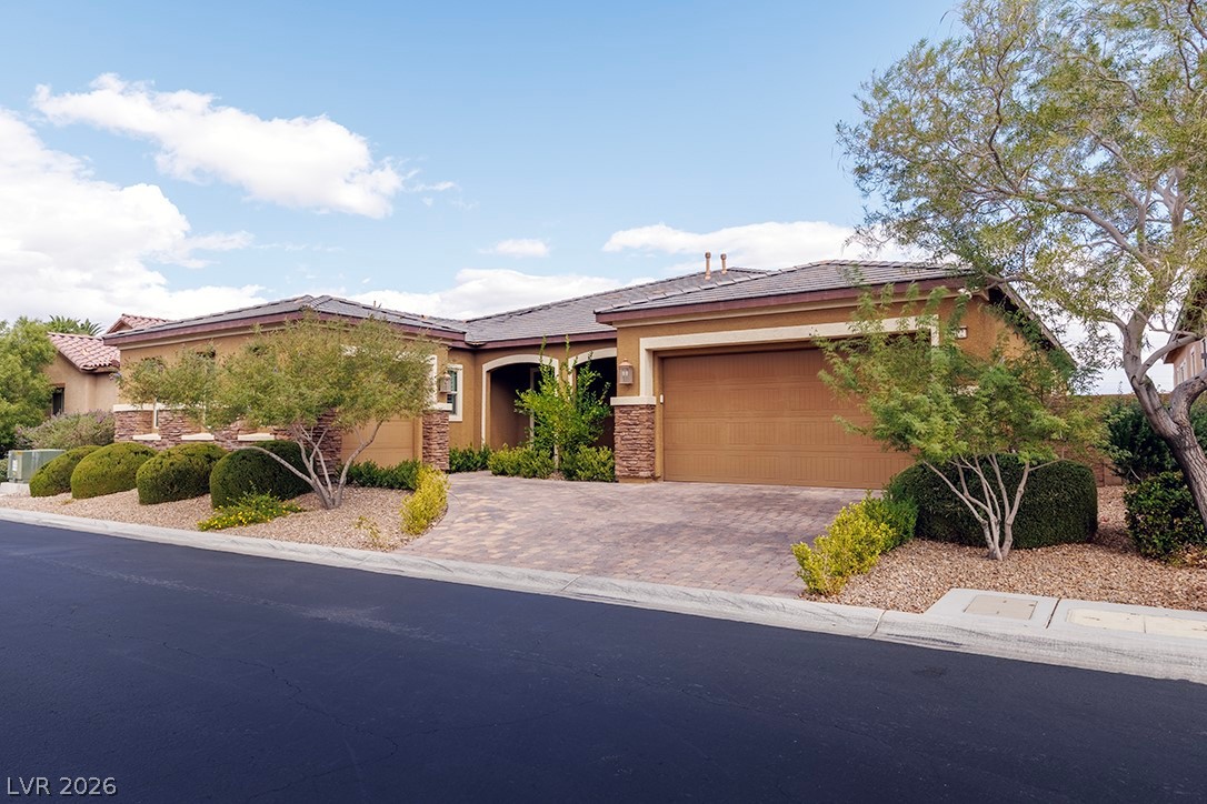 7722 Rainbow Rising Street Las Vegas NV 89113