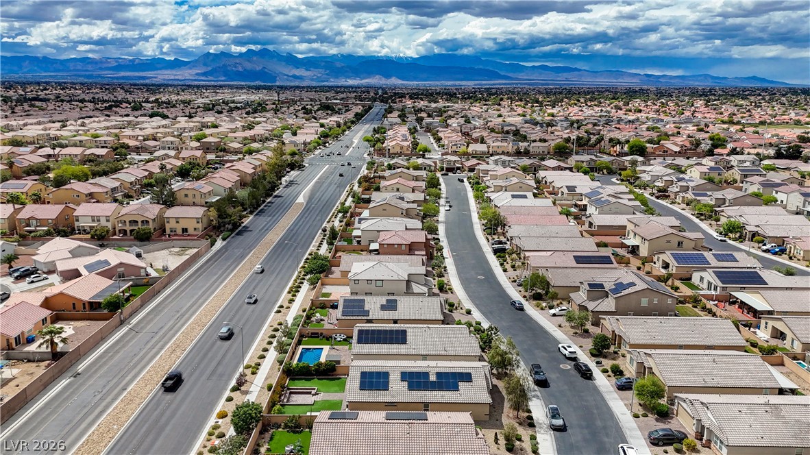 27 Red Sandstone Avenue North Las Vegas NV 89031