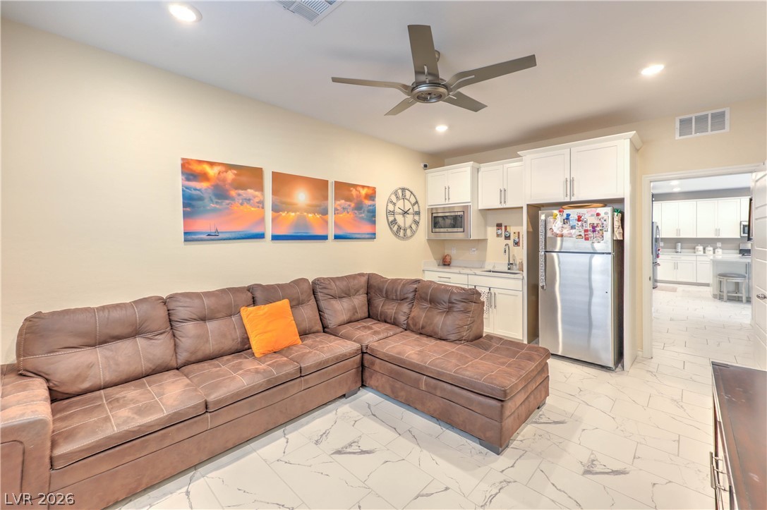 10089 Desert Azure Street Las Vegas NV 89178