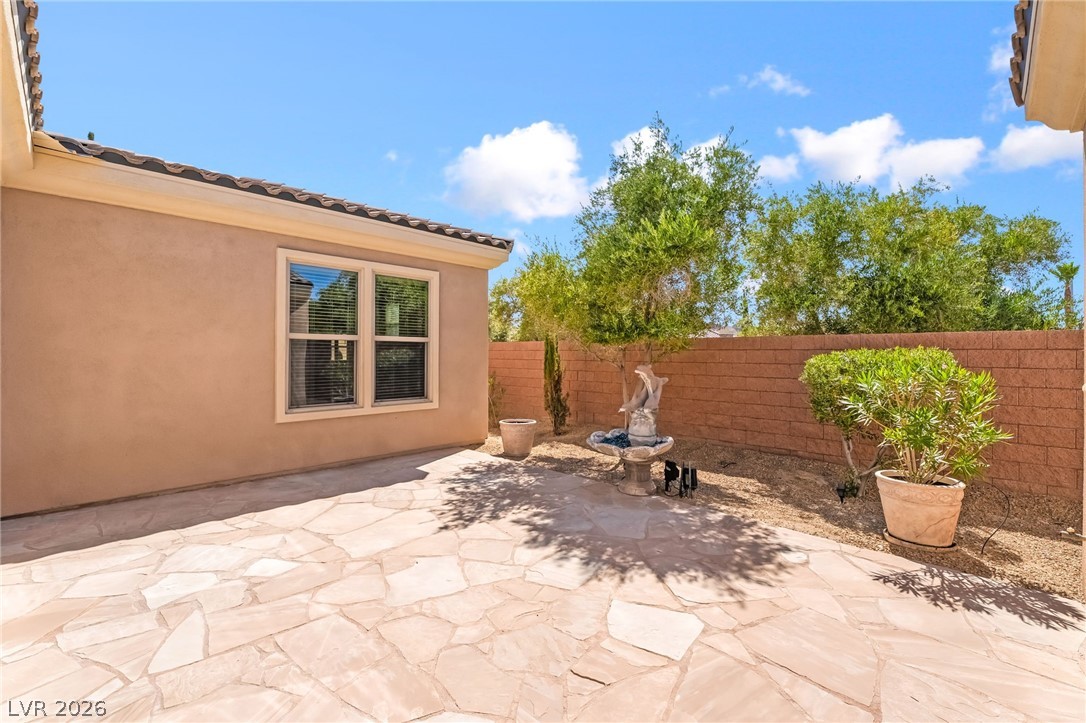 2 Lago Turchino Court Henderson NV 89011