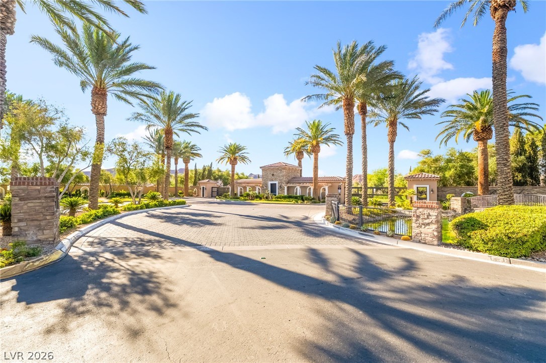 2 Lago Turchino Court Henderson NV 89011