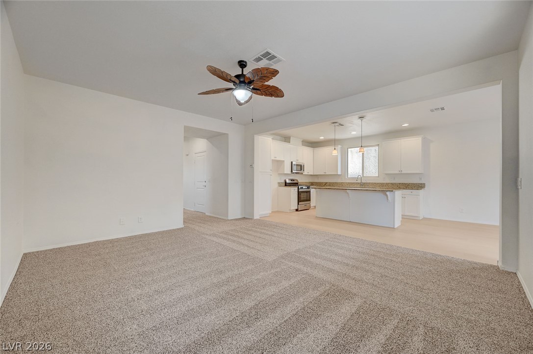 5831 Sleepy Willow Street Las Vegas NV 89148
