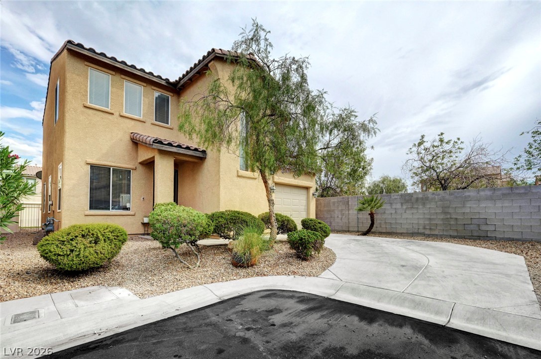933 Shining Rose Place Henderson NV 89052