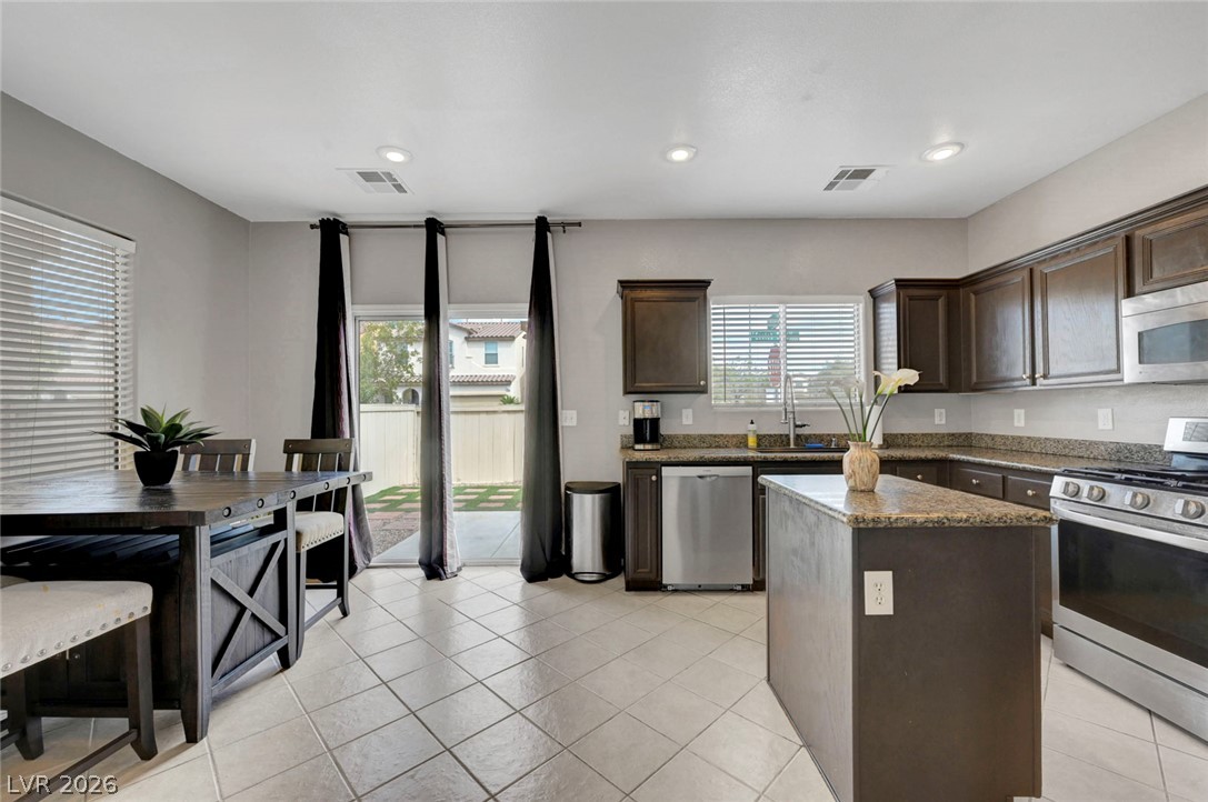 933 Shining Rose Place Henderson NV 89052