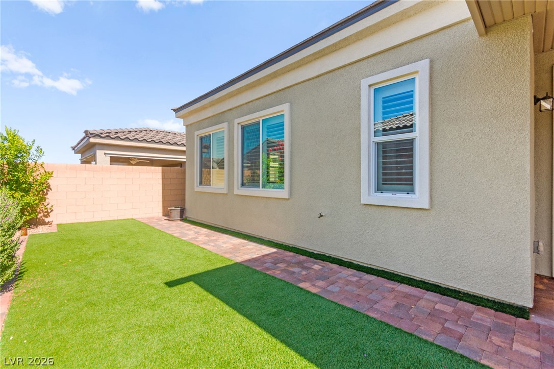 10160 Tree Blossom Avenue Las Vegas NV 89166