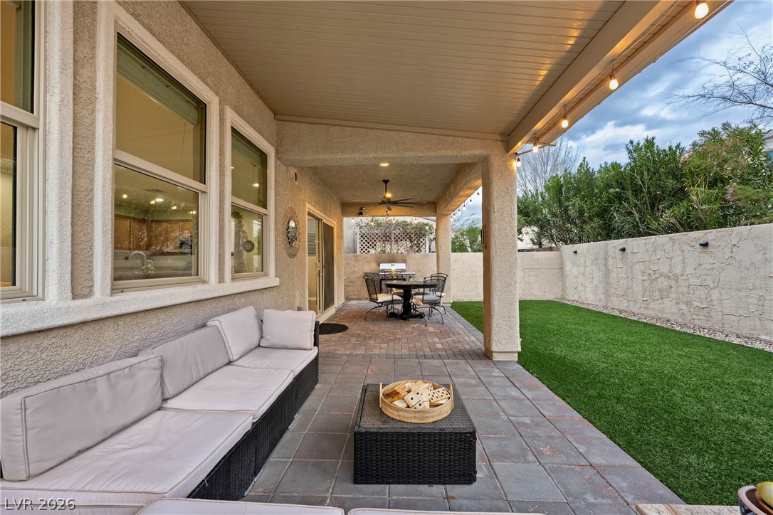 1136 Strada Pecei Henderson NV 89011