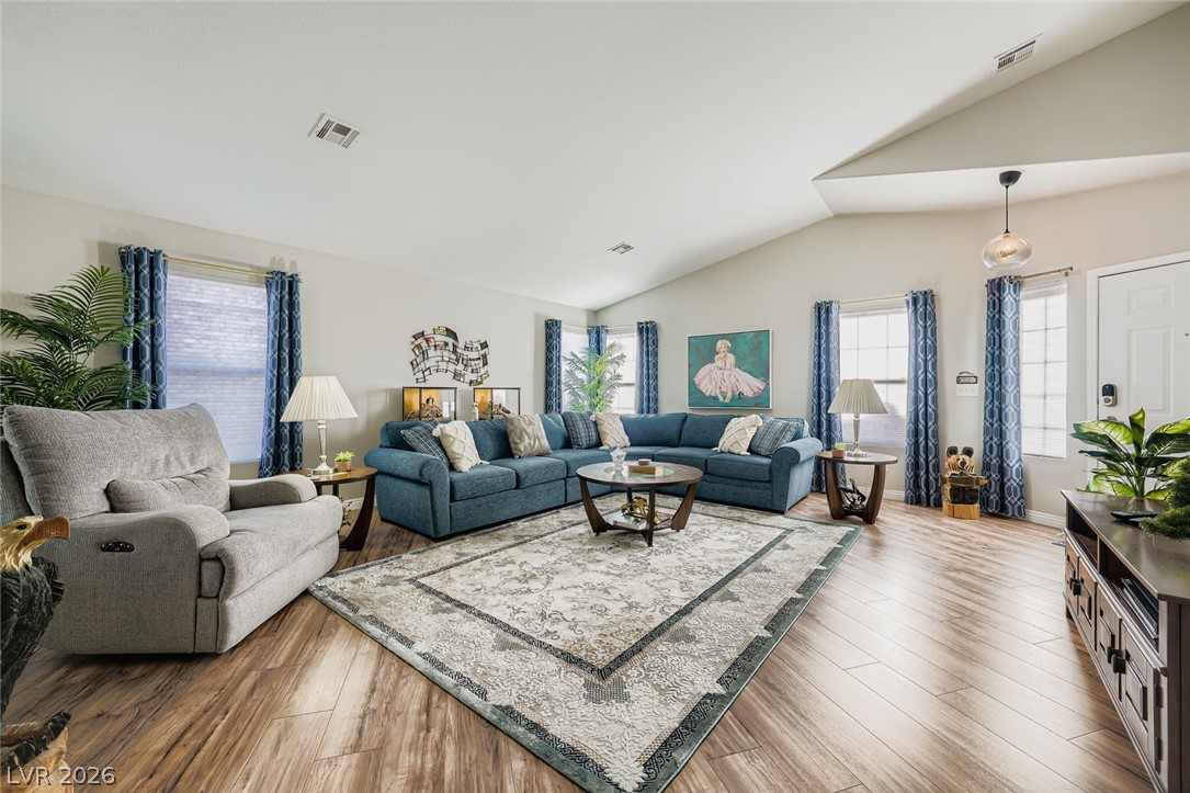 10059 Oak Creek Canyon Avenue Las Vegas NV 89147