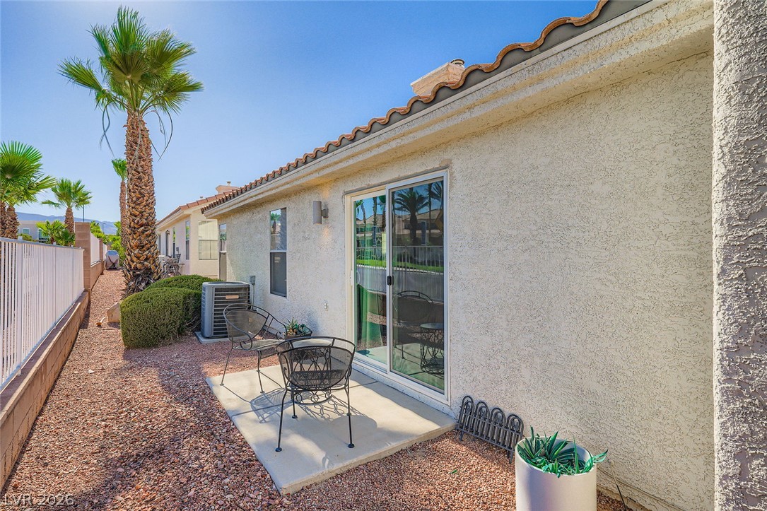 10059 Oak Creek Canyon Avenue Las Vegas NV 89147